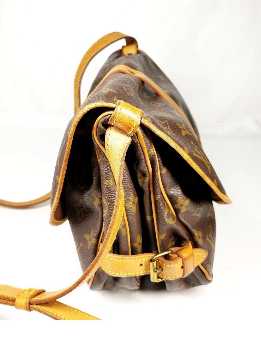 Louis Vuitton Crossbody bag Saumur 30 Brown Monogram  Trim-Preowned - Picture 8 of 9